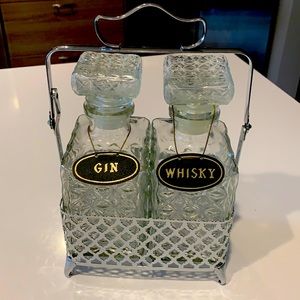 Vintage decanter set